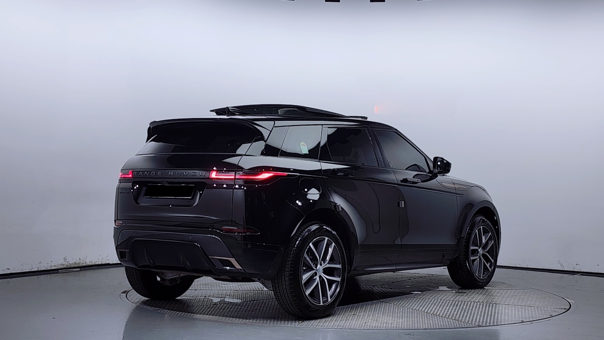 Land Rover Range Rover Evoque, 2024 — фото 2 из 12