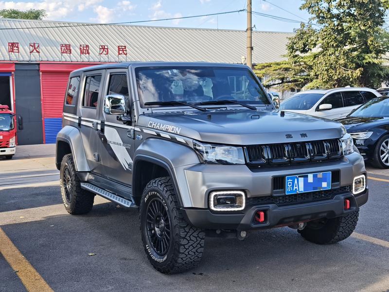 BAIC Beijing BJ40, 2023 — фото 3 из 12