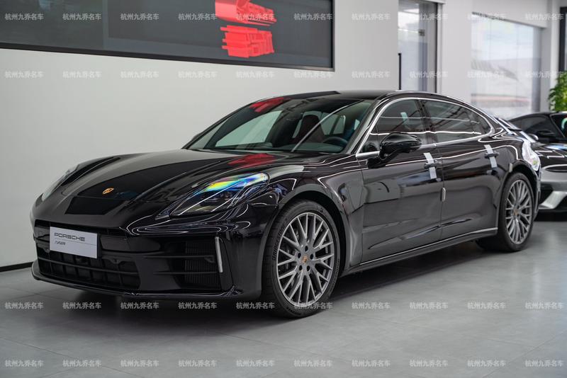 Porsche Panamera, 2025 — купить в Ижевске под ключ
