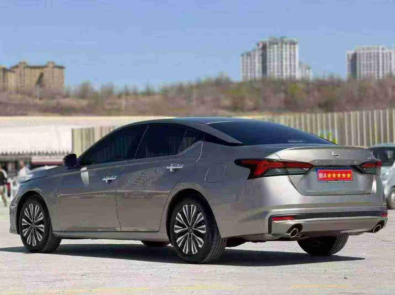 Nissan Teana, 2024 — фото 4 из 10