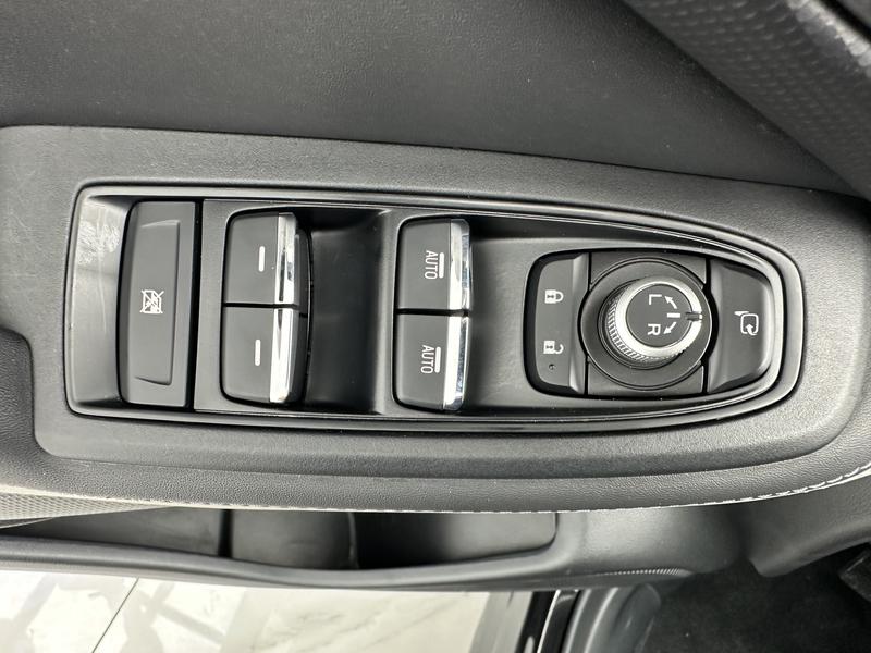 Subaru Forester, 2022 — фото 10 из 12