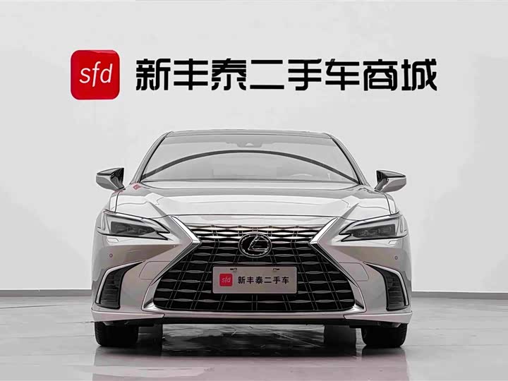 Lexus ES, 2025 — фото 2 из 9