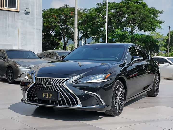 Lexus ES, 2024 — купить в Саратове под ключ