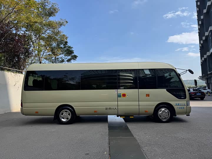 Toyota Coaster, 2023 — фото 4 из 12