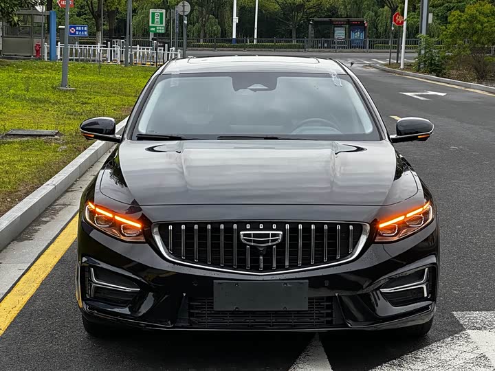 Geely Preface, 2023 — фото 2 из 9