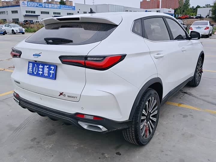 Changan Oshan X7, 2022 — фото 4 из 9