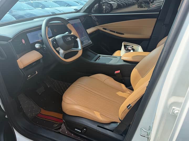 Geely Galaxy L7, 2022 — фото 4 из 9