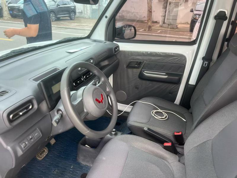Wuling Sunshine EV, 2025 — фото 6 из 8