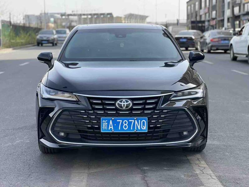 Toyota Avalon, 2023 — фото 2 из 11
