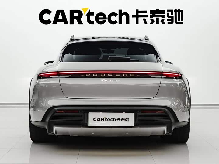 Porsche Taycan, 2023 — фото 6 из 9