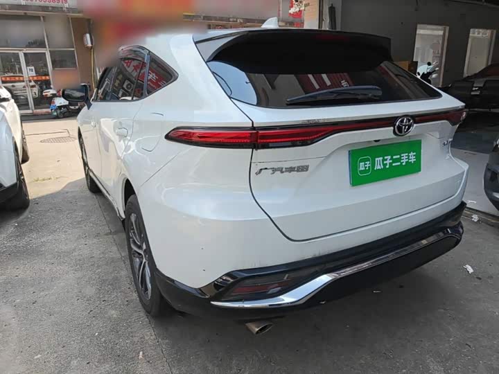 Toyota Venza, 2023 — фото 5 из 9