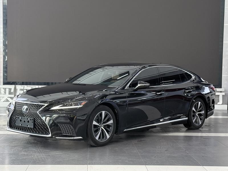 Lexus LS, 2022 — купить в Иванове под ключ