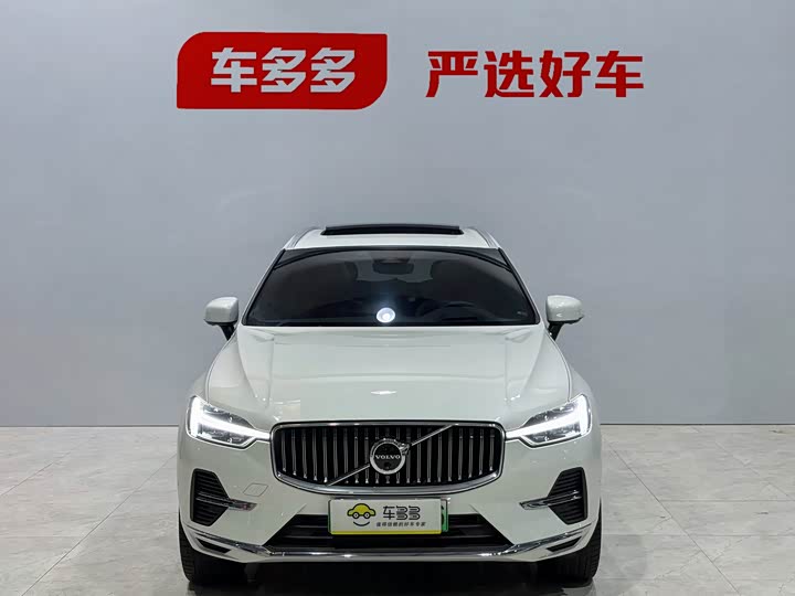 Volvo XC60 Hybrid, 2024 — фото 2 из 9