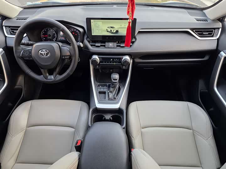 Toyota Wildlander, 2023 — фото 7 из 7