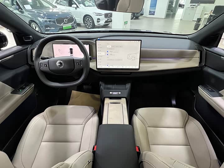 Volvo XC70 Hybrid, 2025 — фото 8 из 9