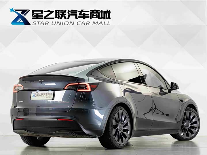 Tesla Model Y, 2023 — фото 6 из 9