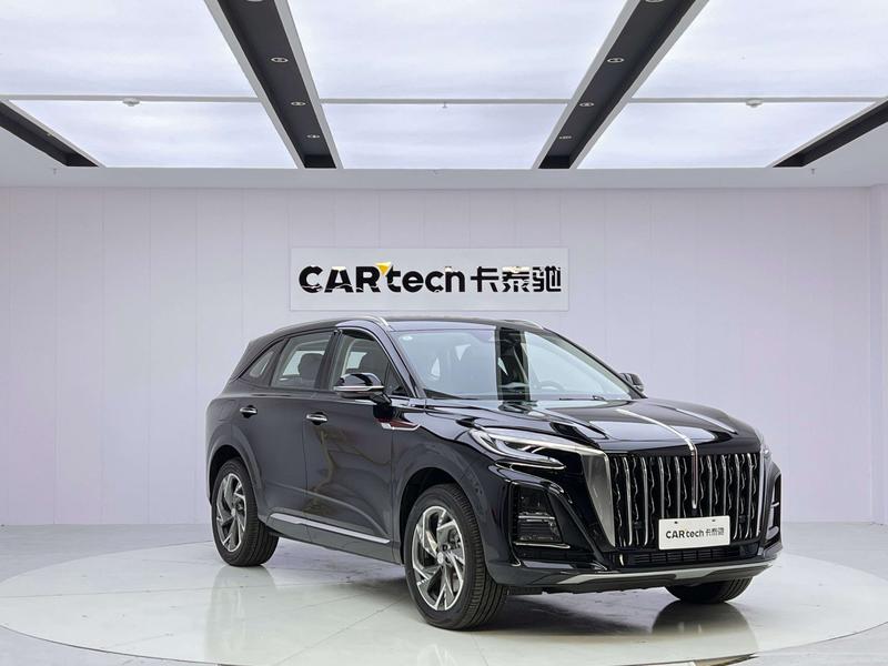 Hongqi HS3 Hybrid, 2026 — фото 3 из 12