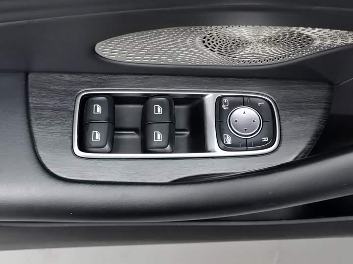 Roewe D7, 2023 — фото 9 из 9