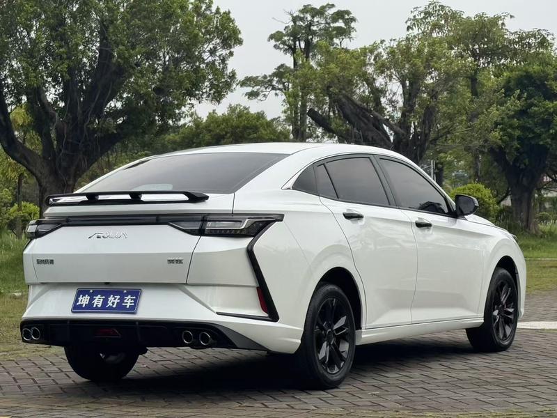 Dongfeng Aeolus Yixuan, 2023 — фото 7 из 12