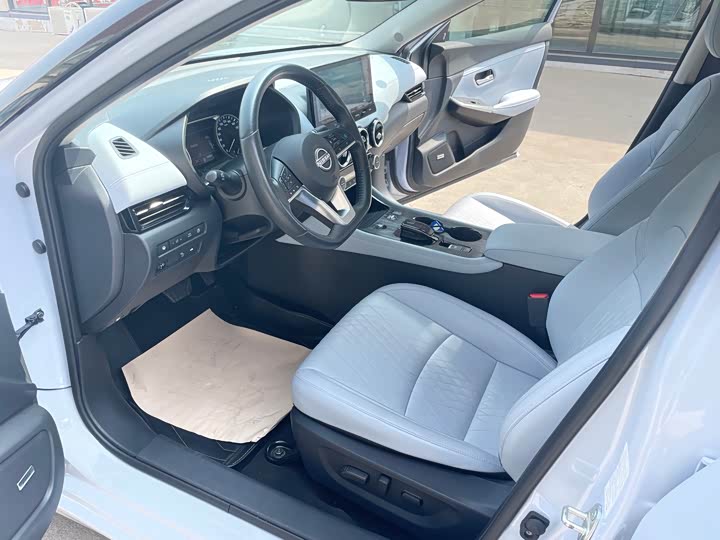 Nissan Sylphy, 2023 — фото 8 из 9