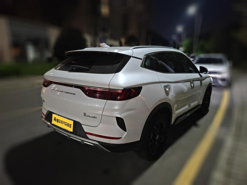 BYD Song Plus, 2021 — фото 2 из 12