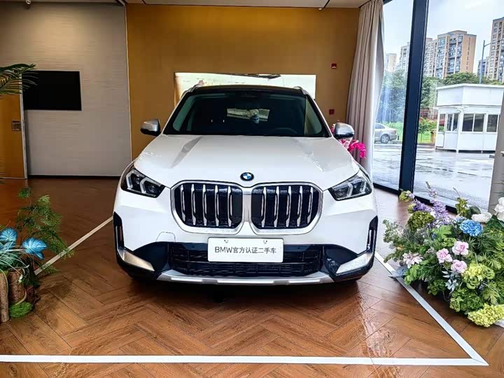 BMW X1, 2024 — фото 2 из 9