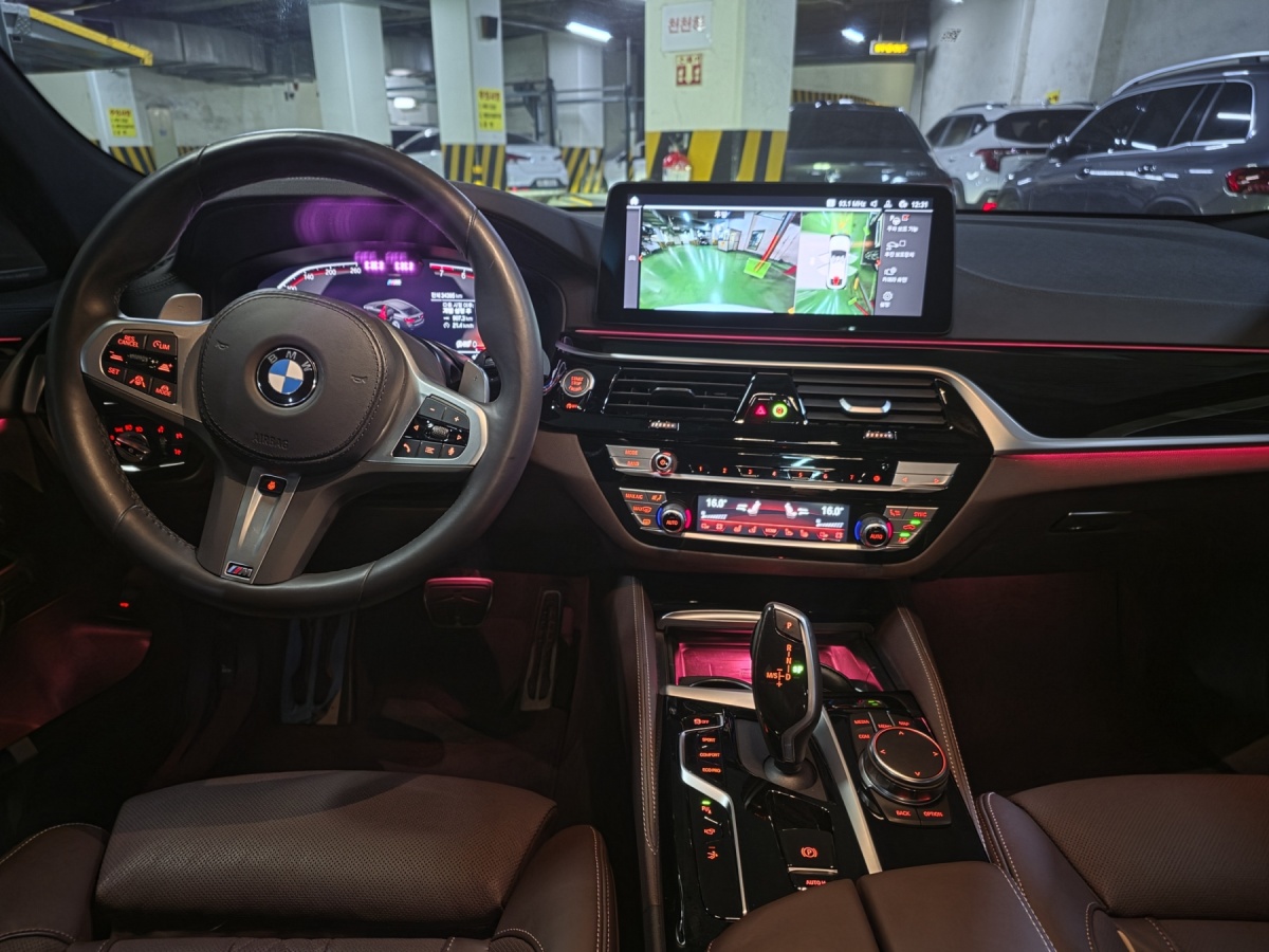 BMW Gran Turismo, 2024 — фото 9 из 12