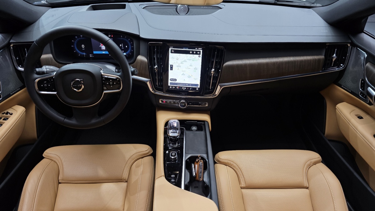 Volvo V90, 2023 — фото 7 из 12
