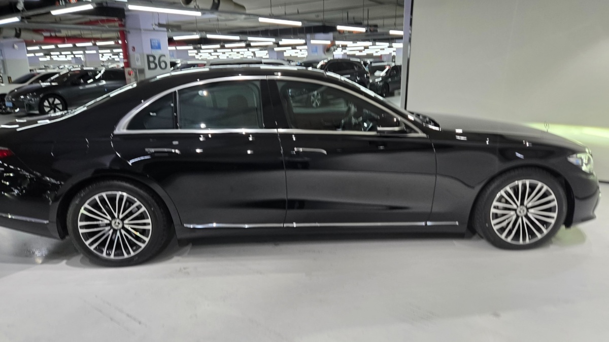 Mercedes-Benz S-Class, 2025 — фото 9 из 12