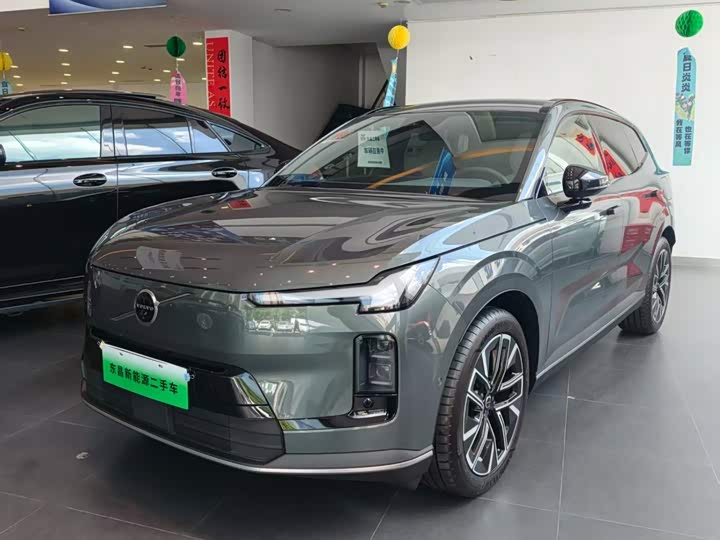 Volvo XC70 Hybrid, 2025 — купить в Самаре под ключ