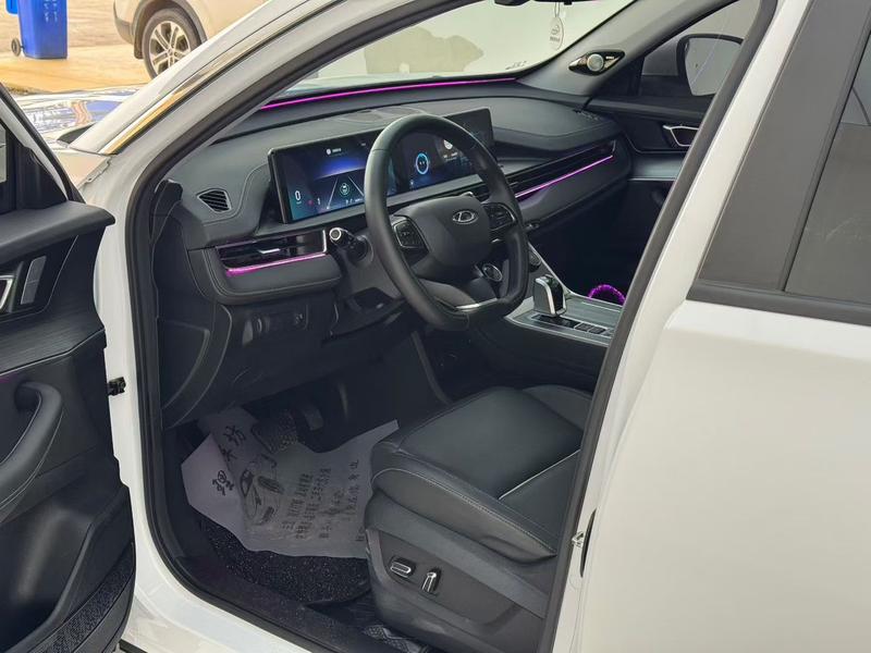 Chery Tiggo 7, 2024 — фото 8 из 10