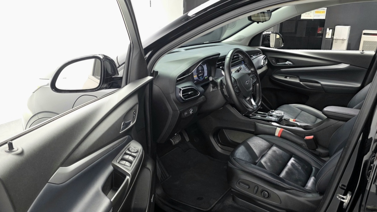 Chevrolet Bolt EUV, 2022 — фото 9 из 12