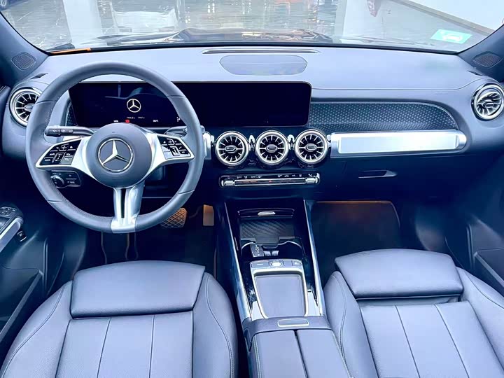 Mercedes-Benz EQB, 2025 — фото 6 из 9
