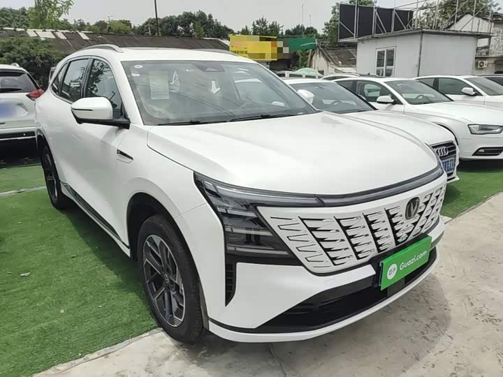 Changan CS75 Plus, 2026 — фото 4 из 9