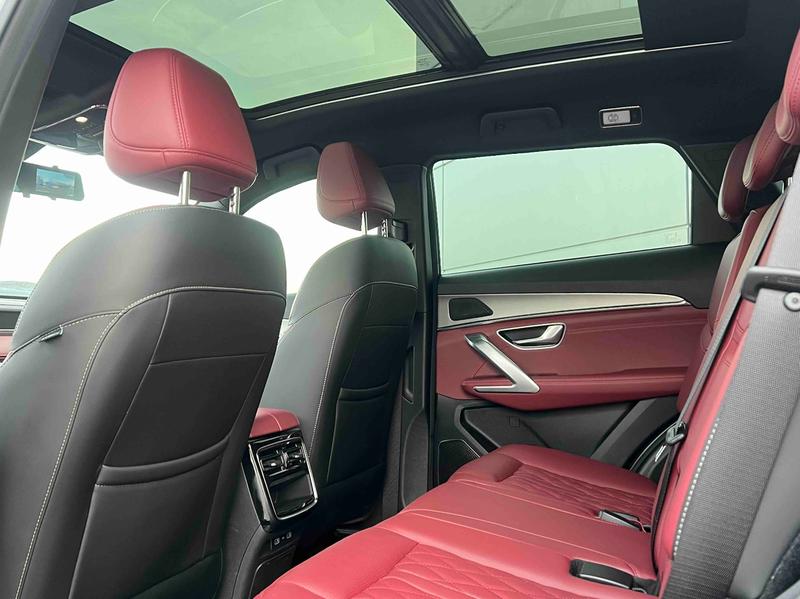 Jetour X70 Plus, 2025 — фото 12 из 12
