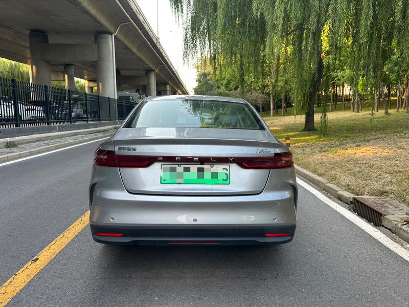 Geely Geometry G6, 2023 — фото 5 из 12