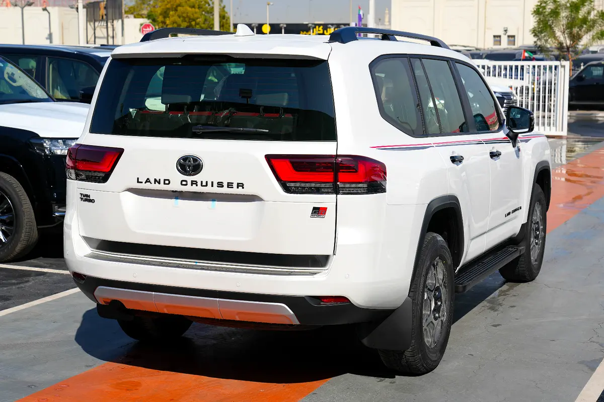Toyota Land Cruiser, 2026 — фото 4 из 10
