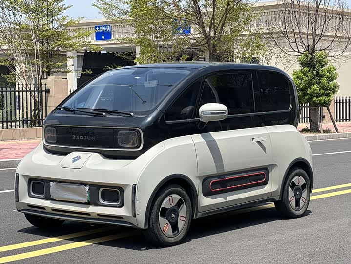 Baojun KiWi EV, 2022 — купить в Ульяновске под ключ