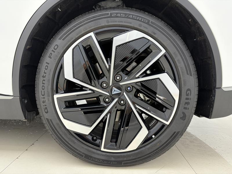 Changan Deepal L07, 2026 — фото 11 из 12