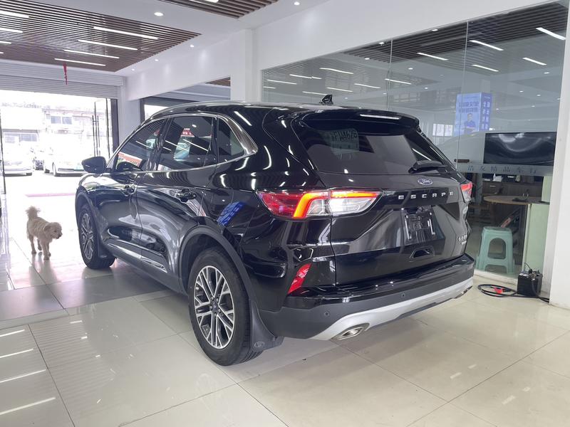 Ford Escape, 2022 — фото 3 из 10
