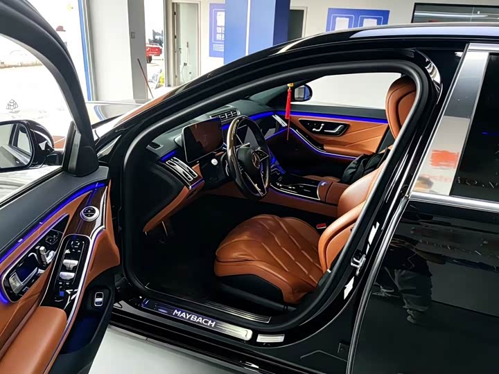 Mercedes-Benz Maybach S-Class, 2022 — фото 3 из 3