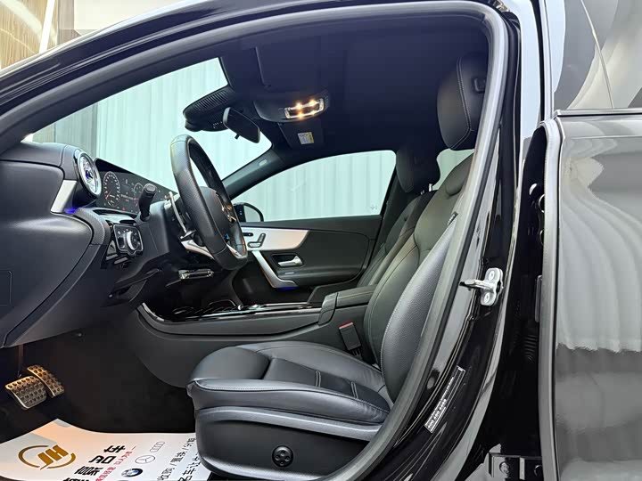 Mercedes-Benz A-Class AMG, 2025 — фото 4 из 9