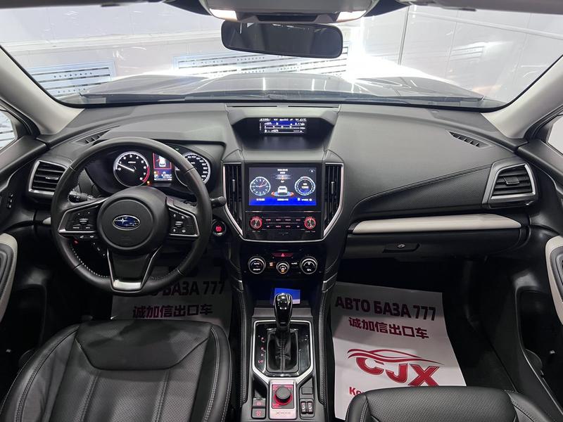 Subaru Forester, 2022 — фото 8 из 12