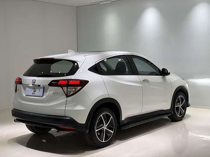 Honda Vezel, 2022 — фото 6 из 9