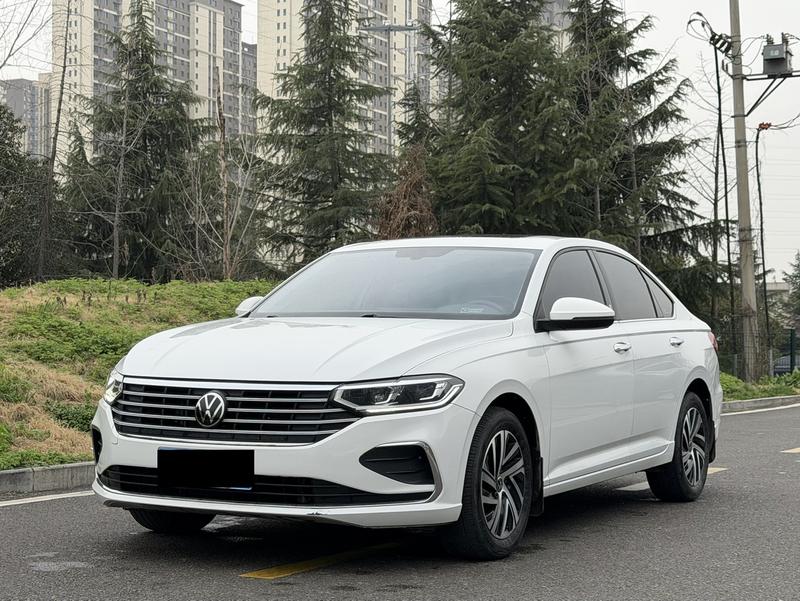 Volkswagen Lavida, 2022 — купить в Ярославле под ключ