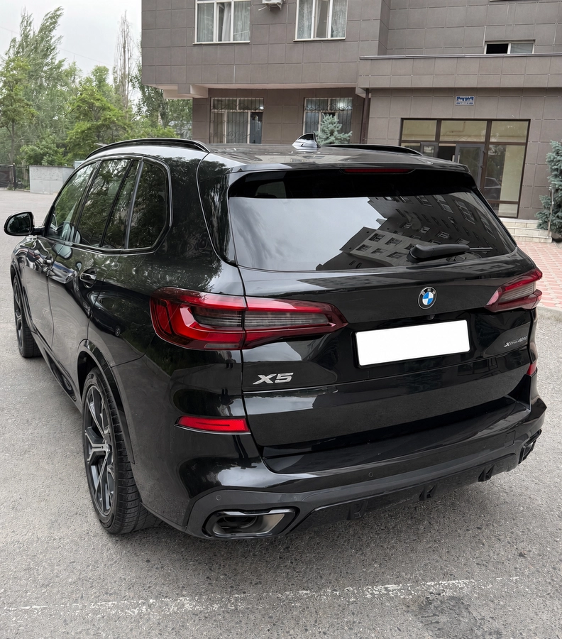 BMW X5, 2023 — фото 4 из 9