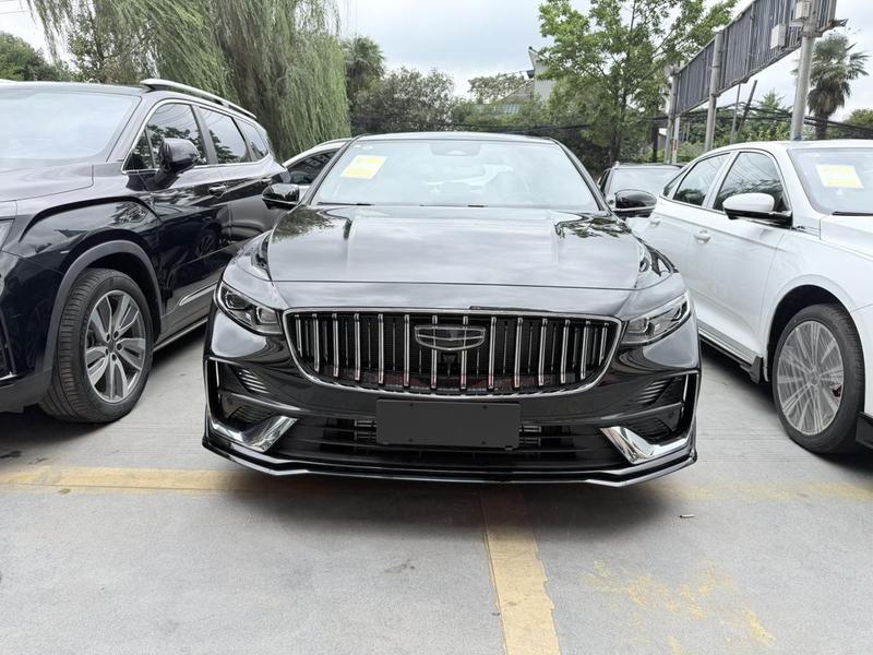 Geely Preface, 2025 — фото 2 из 12