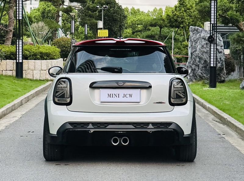 Mini Mini JCW, 2022 — фото 5 из 12