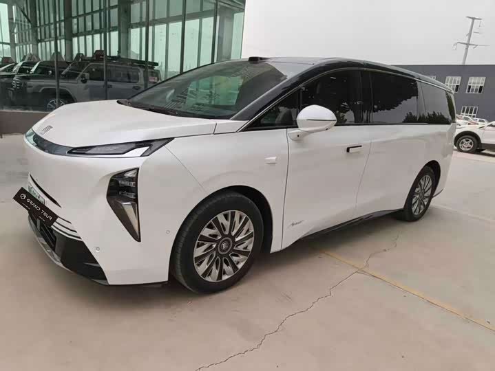 Buick OMPV, 2025 — купить в Калуге под ключ