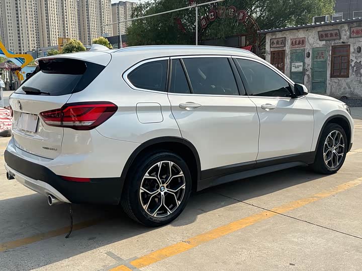 BMW X1, 2022 — фото 7 из 9